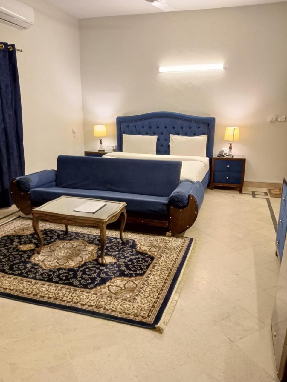 Infinity Villa Islamabad Room photo