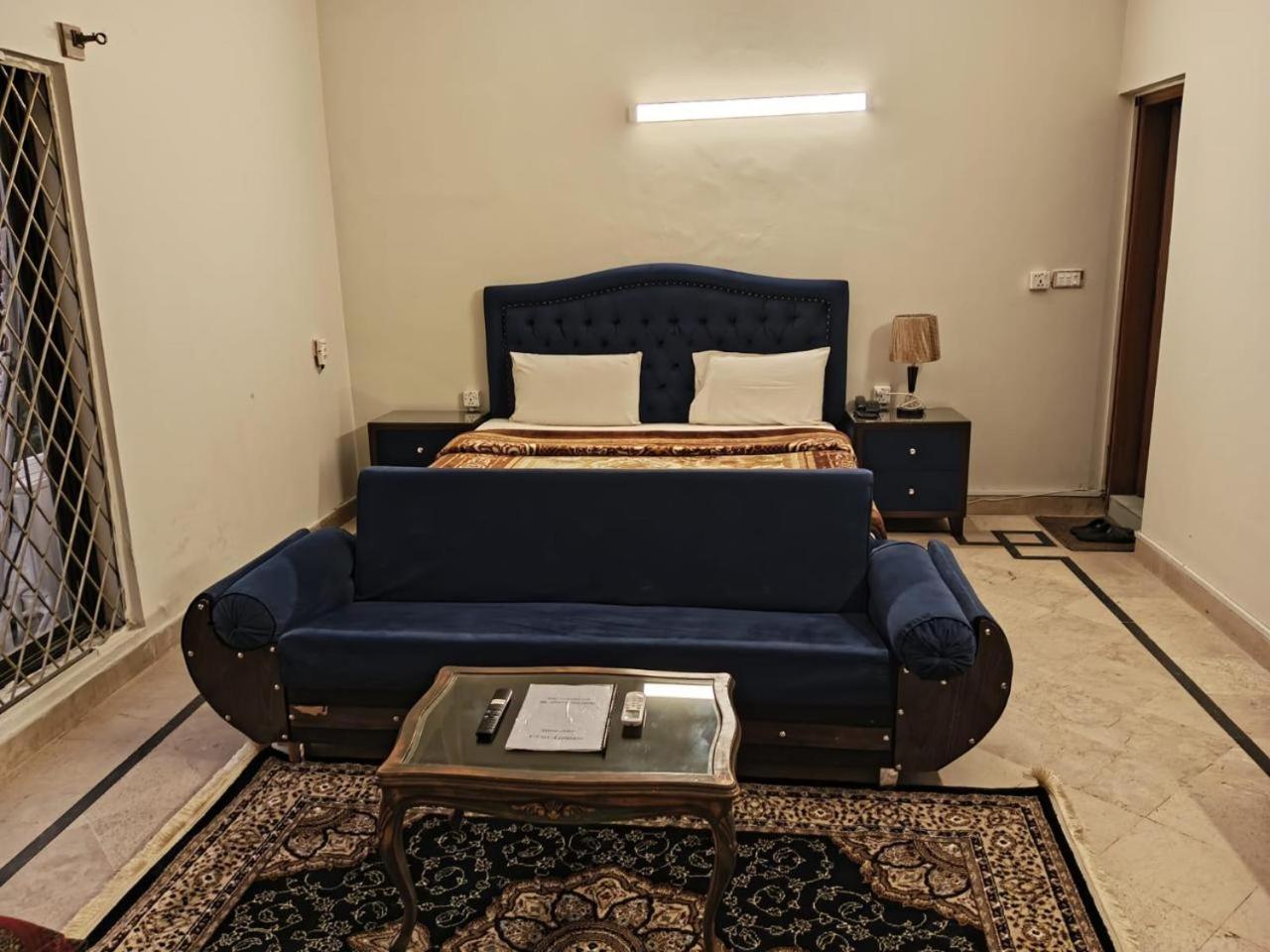 Infinity Villa Islamabad Exterior photo