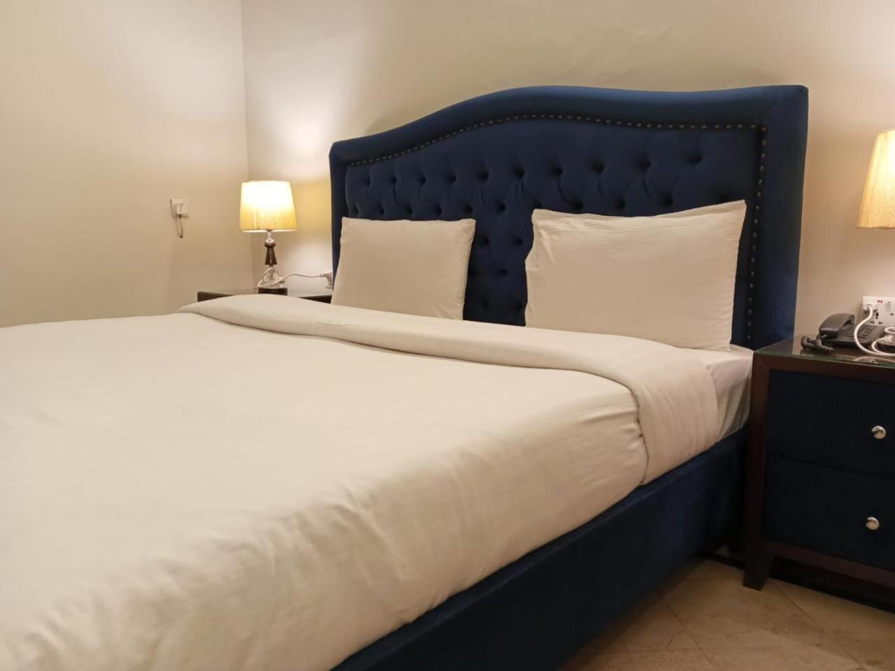Infinity Villa Islamabad Room photo